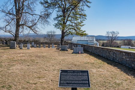 Téléchargez les photos : Un après-midi d'hiver au cimetière de la momie, champ de bataille national d'Antietam MD USA - en image libre de droit