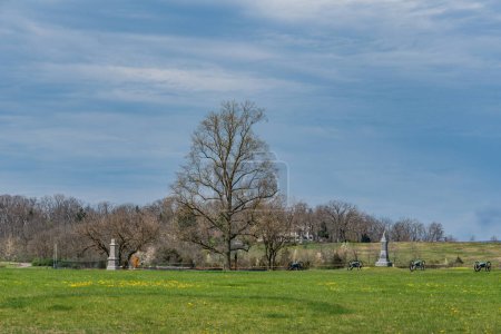 Téléchargez les photos : L'éclipse solaire de 2024 sur le champ de bataille de Gettysburg, Pennsylvanie États-Unis - en image libre de droit