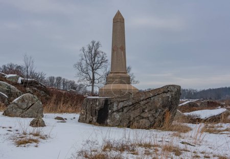 Das 4. Maine Monument nach dem Schneefall, Gettysburg Pennsylvania USA