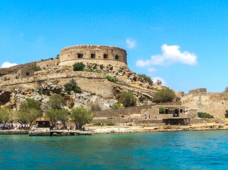Téléchargez les photos : Crète en Grèce est une belle destination estivale - en image libre de droit