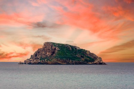 Foto de Isla de Siros en Grecia es un hermoso destino de verano - Isla de Siros, Grecia, 16-08-2020 - Imagen libre de derechos