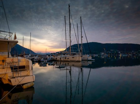 Foto de Isla Lefkada. Grecia: 10.14.2023. Día de descanso en la bahía de Geni. - Imagen libre de derechos