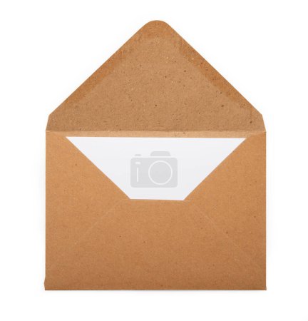 Téléchargez les photos : Enveloppe artisanale pour lettres avec feuille vierge. Pose plate avec une note - en image libre de droit