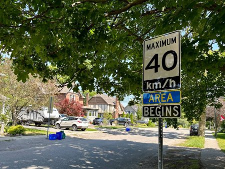 Photo for Port perry, canada - august 29 2023: a road sign indicates drivers that a 40 kilometers speed limit starts - Royalty Free Image