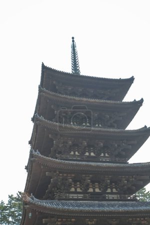 Foto de Pagoda de cinco pisos del templo de Kohfuku en Nara, Japón 9 abril 2012 - Imagen libre de derechos