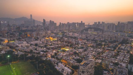 Téléchargez les photos : 28 oct. 2022 paysage urbain de Kowloon Tong, quartier résidentiel de HK - en image libre de droit