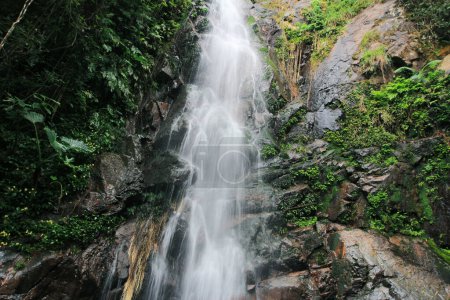 the Ng Tung Chai waterfall at hong kong