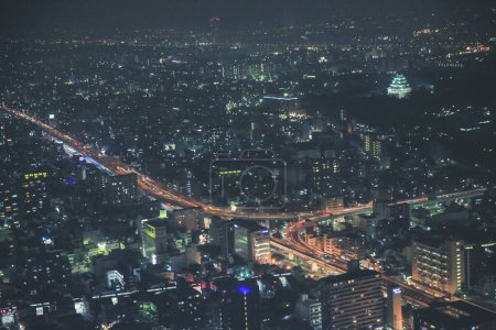 Téléchargez les photos : La ville de Nagoya, Japon paysage urbain dans la nuit 2 Nov 2013 - en image libre de droit