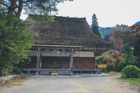 Foto de El Templo Myozenji en Shirakawa ir Japón 1 Nov 2013 - Imagen libre de derechos