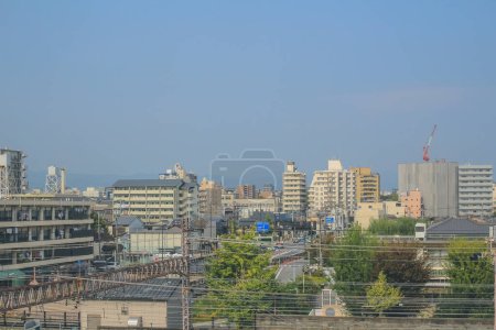 Téléchargez les photos : La vue depuis la ligne de train à grande vitesse Shinkansen - en image libre de droit