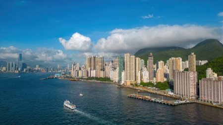 Téléchargez les photos : Kennedy Town situé sur le côté ouest de l'île de HK, 4 juillet 2023 - en image libre de droit