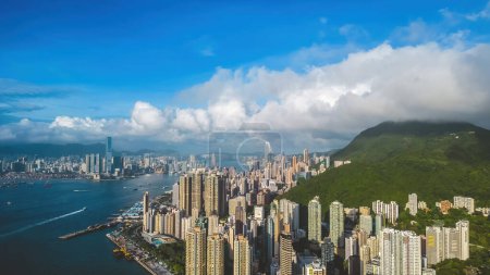 Téléchargez les photos : Kennedy Town situé sur le côté ouest de l'île de HK, le 4 mai 2022 - en image libre de droit