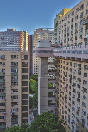 Foto de Kwai Shing West Estate es un residencial bien establecido 8 de julio 2023 - Imagen libre de derechos