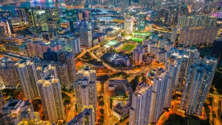 Téléchargez les photos : Le domaine de la baie de Kowloon, Hong kong, 12 juillet 2023 - en image libre de droit