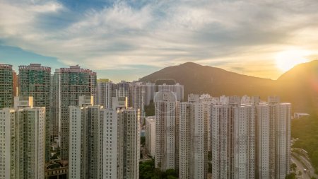 Téléchargez les photos : Le paysage urbain de Po Lam, TKO Hong Kong, 20 juillet 2023 - en image libre de droit