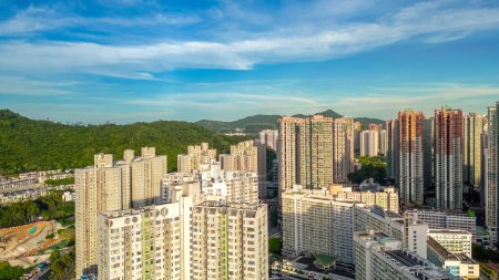 Téléchargez les photos : Paysage urbain de Po Lam Estate, TKO Hong Kong, 20 juillet 2023 - en image libre de droit