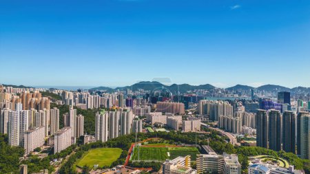 Téléchargez les photos : East Kowloon se caractérise par son mélange de gratte-ciel modernes 2 août 2023 - en image libre de droit