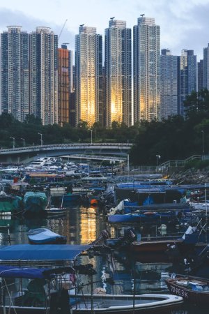 Foto de El paisaje de Tiu Keng Leng Pier, hk 15 ago 2023 - Imagen libre de derechos