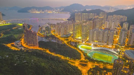 Téléchargez les photos : Crépuscule sur Tseung Kwan O, Hong Kong 30 août 2023 - en image libre de droit