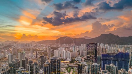 Téléchargez les photos : L'horizon urbain situé sur le Kowloon 3 sept. 2023 - en image libre de droit