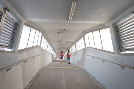 Foto de El camino del puente peatonal, hong kong 23 sept 2023 - Imagen libre de derechos