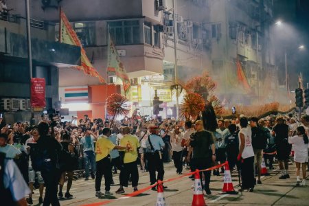 Téléchargez les photos : 28 sept. 2023 Le Tai Hang Fire Dragon danse au hong kong - en image libre de droit