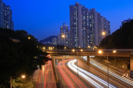 Téléchargez les photos : The road scape of lam tin highway, hk 16 nov. 2015 - en image libre de droit
