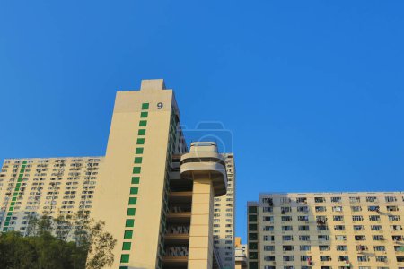 Téléchargez les photos : Kwai Shing West Estate est une résidence bien établie 17 nov. 2015 - en image libre de droit