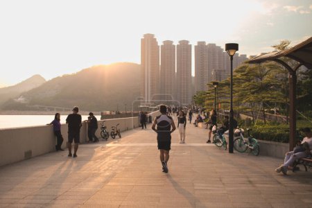 Téléchargez les photos : Tseung Kwan O Waterfront Park, hong kong 15 oct 2023 - en image libre de droit
