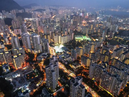 Foto de Foto de 26 oct 2023 Edificio residencial en Wong Tai Sin, Kowloon, Hong Kong - Imagen libre de derechos