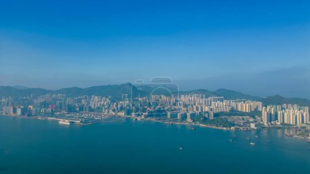 Téléchargez les photos : Le paysage urbain du kowloon oriental, hong kong 23 oct 2021 - en image libre de droit