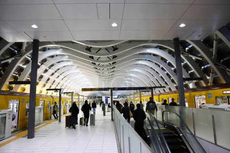 Téléchargez les photos : La ligne Tokyo Metro Ginza à Tokyo, Japon 30 nov. 2023 - en image libre de droit