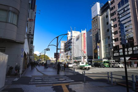 Téléchargez les photos : Tokyo Japon, le paysage urbain d'Ueno hirokoji eki 30 Nov 2023 - en image libre de droit