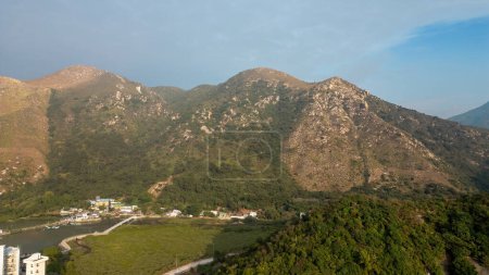 Téléchargez les photos : 30 déc 2023 le paysage de l'île de Lantau, Hong Kong - en image libre de droit