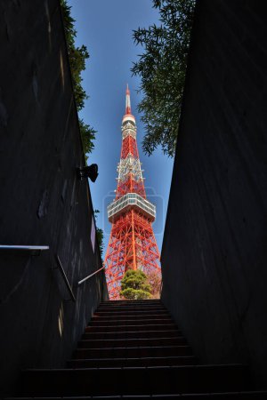 Foto de Nov 28 2023 Monumento del punto de vista de la torre de Tokio desde el paso - Imagen libre de derechos