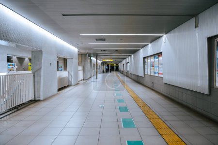 Téléchargez les photos : Station de métro Shinjuku Sanchome Eki 26 nov. 2023 - en image libre de droit