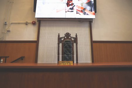 Foto de Ene 20 2024 Vista del juez dentro de un tribunal en la ex magistratura fanfarrón - Imagen libre de derechos