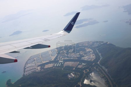 Foto de Paisaje urbano de la bahía de Tung Chung en Hong Kong Nov 25 2023 - Imagen libre de derechos