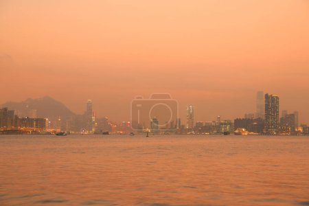 Téléchargez les photos : La pollution atmosphérique plane au-dessus de Hong Kong 28 mars 2015 - en image libre de droit