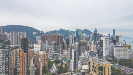 Téléchargez les photos : 9 fév 2024 la dynamique du paysage urbain, Tai Hang, hk - en image libre de droit