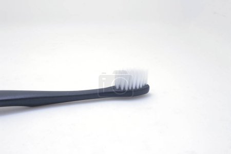 Foto de El cepillo de dientes Viejo y nuevo en contraste - Imagen libre de derechos