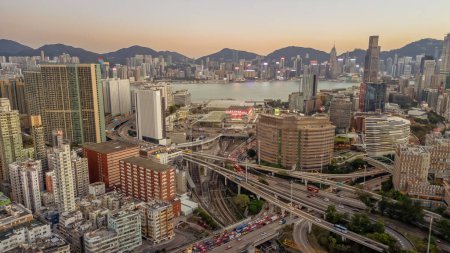 Téléchargez les photos : Paysage urbain de Hung Hom, situé sur la péninsule de Kowloon, 12 mars 2024 - en image libre de droit