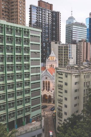 Téléchargez les photos : 23 mars 2024 le bâtiment de l'école à hk, Collège Raimondi - en image libre de droit