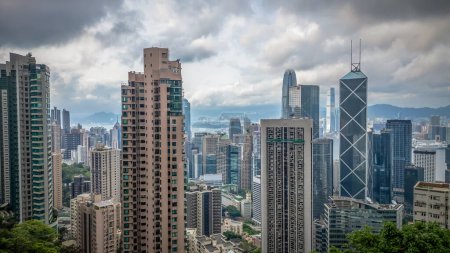 Téléchargez les photos : 5 avril 2024 Hong Kong City et Victoria Harbour - en image libre de droit