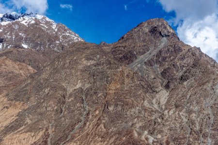 Foto de Grandes montañas en el valle de Nubra en el norte de la India - Imagen libre de derechos