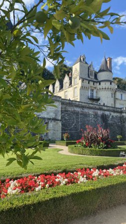 Foto de Castillo de Bella Durmiente en Rigny-Uss en el Valle del Loira, Francia - Imagen libre de derechos