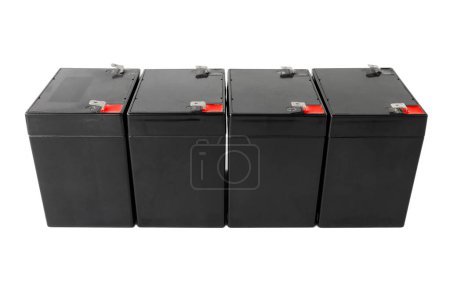 Téléchargez les photos : Batteries au gel pour alimenter une variété d'appareils, batteries UPS sans entretien, isolées sur fond blanc - en image libre de droit