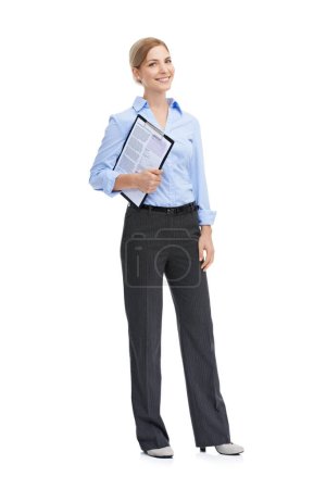 Téléchargez les photos : Portrait, documents and review with a business woman in studio on a white background holding a contract or survey. Clipboard, research and agenda with a female employee holding paperwork for kpi. - en image libre de droit