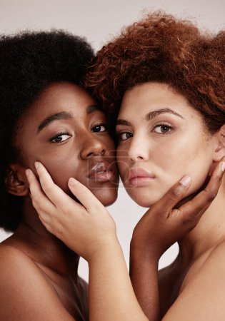 Foto de Beauty, skincare and portrait of black women for cosmetic skin, self care and isolated in studio background. Facial, diversity and multicultural friends for spa treatment for glow and makeup. - Imagen libre de derechos
