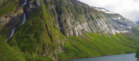 Foto de Naturaleza salvaje del norte de Noruega. Foto de desierto noruego - Norte de Noruega - Imagen libre de derechos